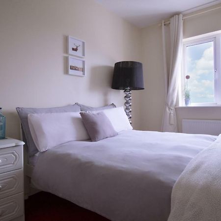 Strandhill Home, One Minute From The Beach And Pubs Екстериор снимка