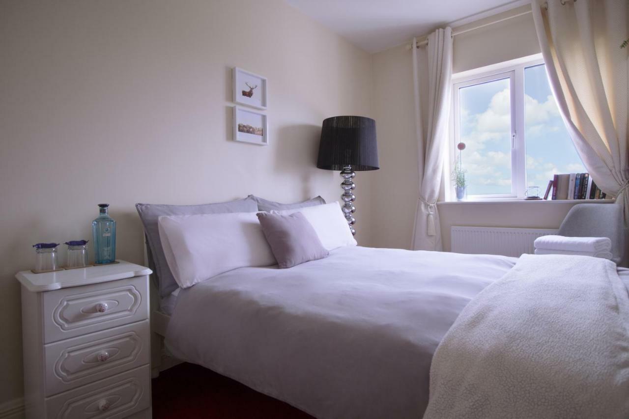 Strandhill Home, One Minute From The Beach And Pubs Екстериор снимка