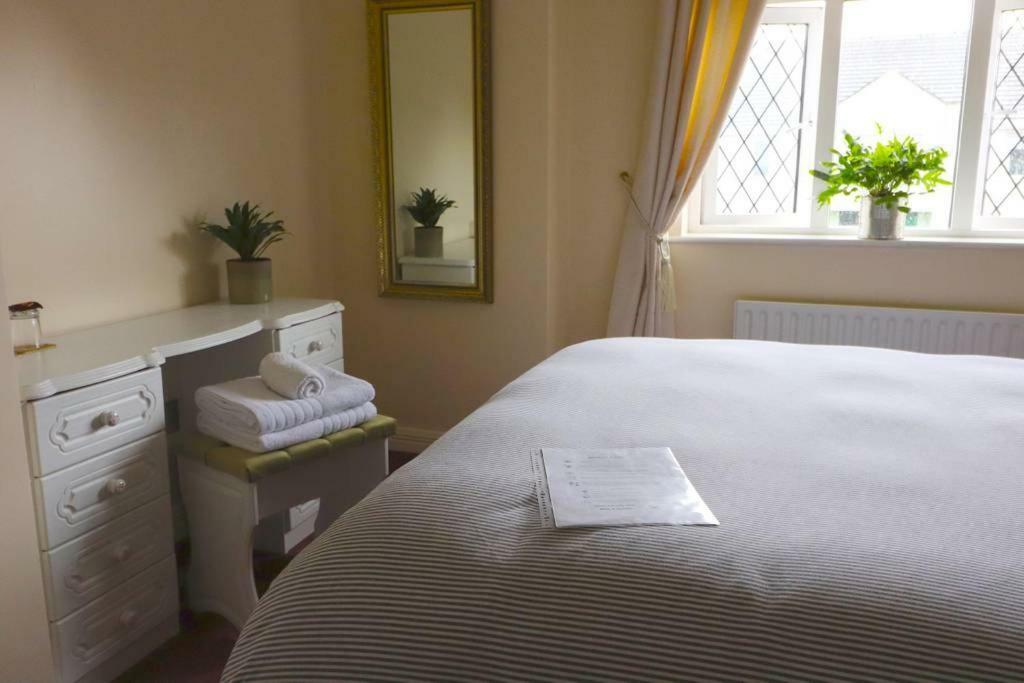 Strandhill Home, One Minute From The Beach And Pubs Екстериор снимка