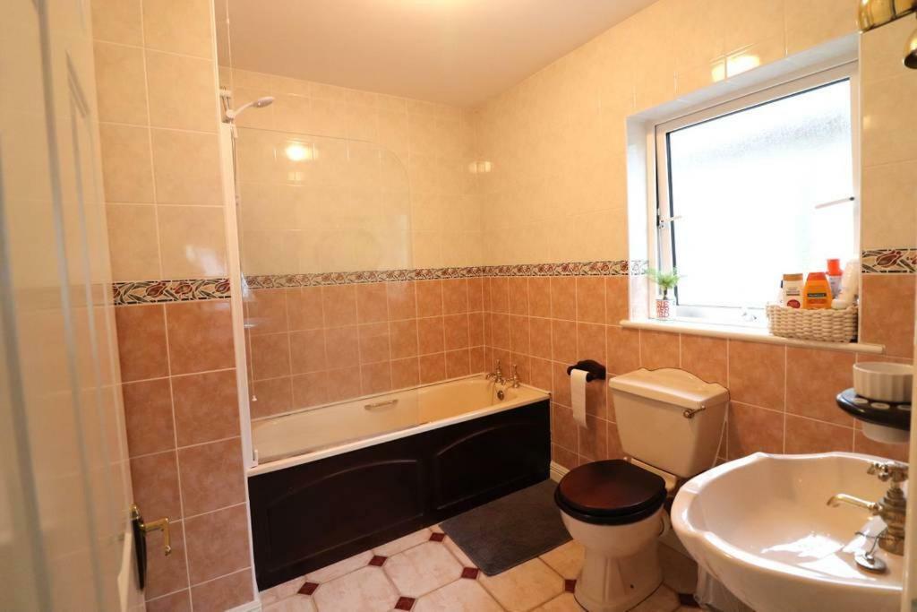 Strandhill Home, One Minute From The Beach And Pubs Екстериор снимка